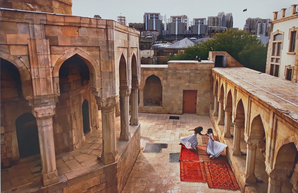 Crossroads of Culture, Catatan Perjalanan di kota Baku, Azerbaijan.