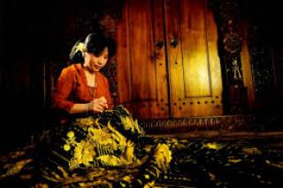 Anne Avantie